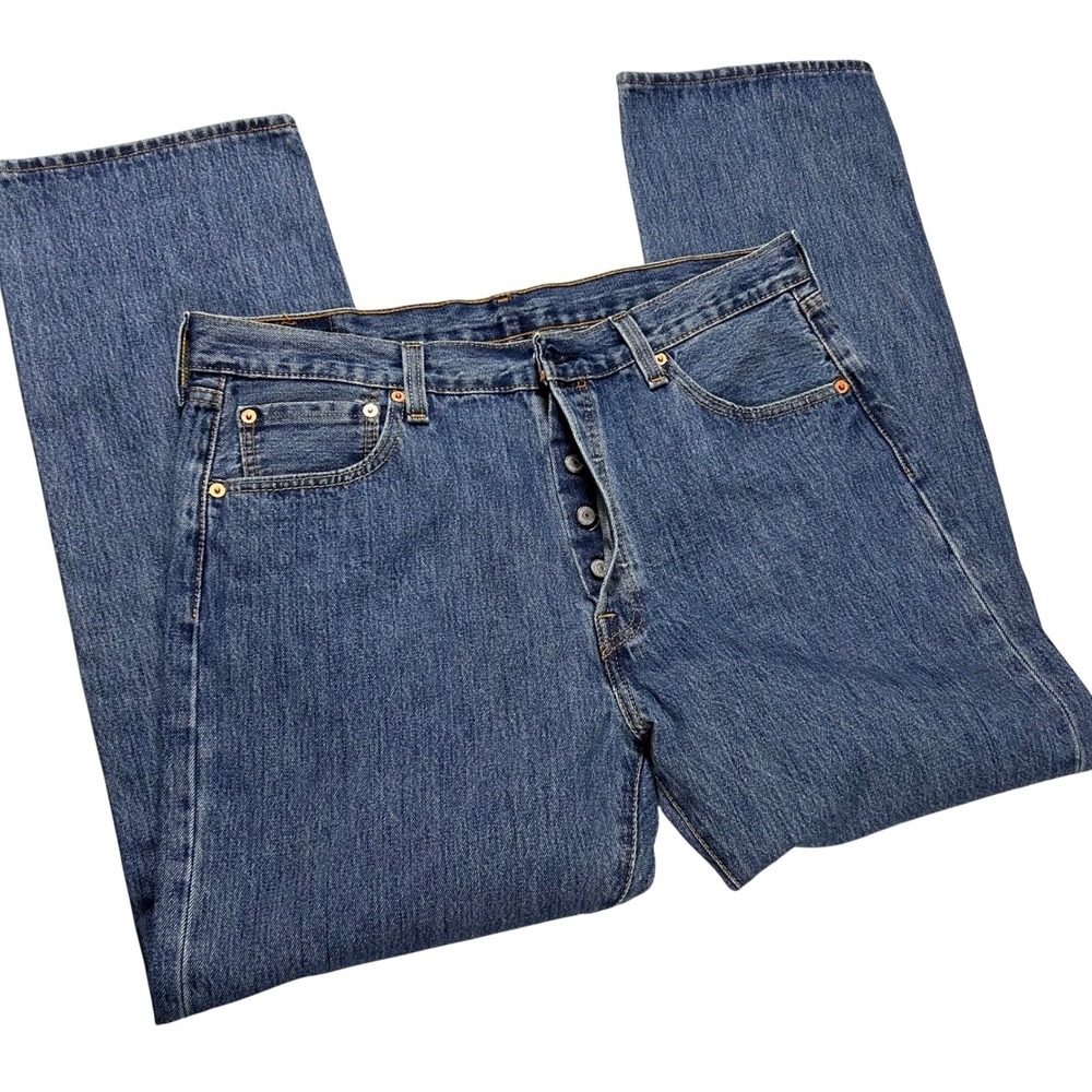 Levi Strauss 501 Mens 36x30 Button Fly Jeans Blue Denim Straight Leg - Picture 10 of 11